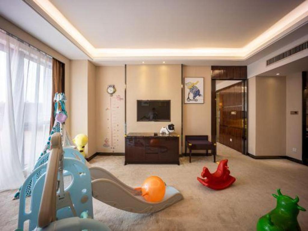 Eurasia Convention International Hotel Wuhan Zewnętrze zdjęcie