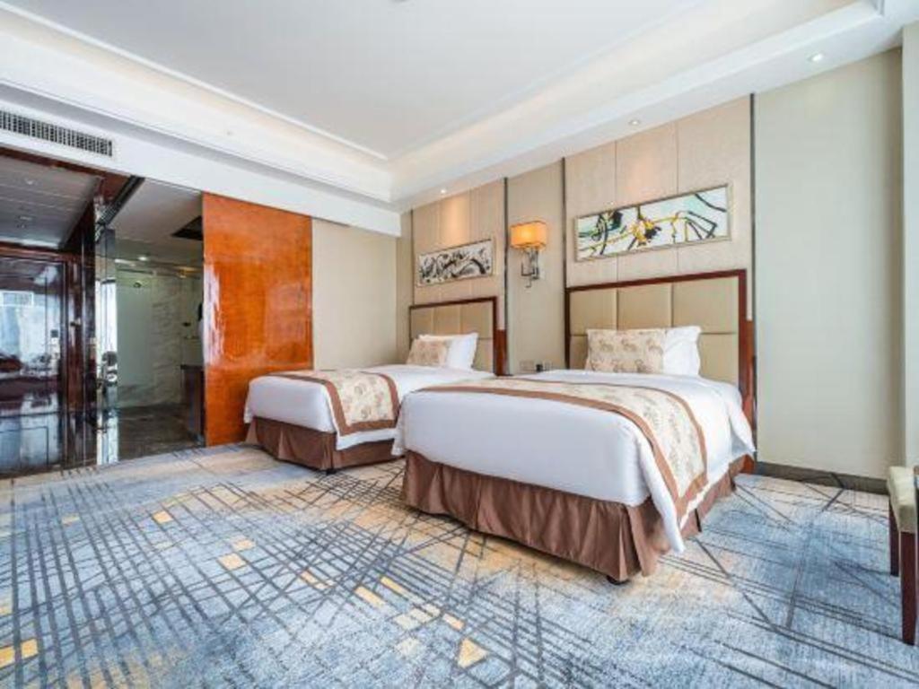 Eurasia Convention International Hotel Wuhan Zewnętrze zdjęcie
