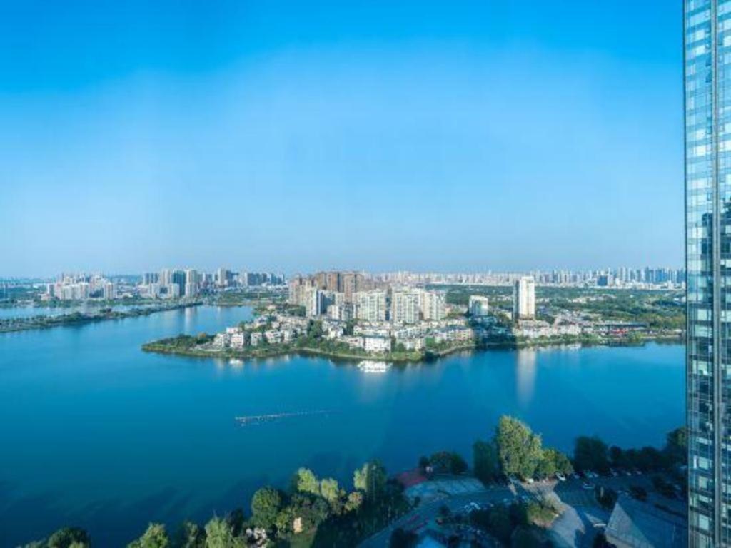 Eurasia Convention International Hotel Wuhan Zewnętrze zdjęcie