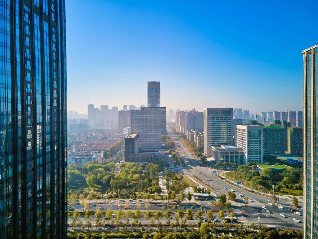 Eurasia Convention International Hotel Wuhan Zewnętrze zdjęcie