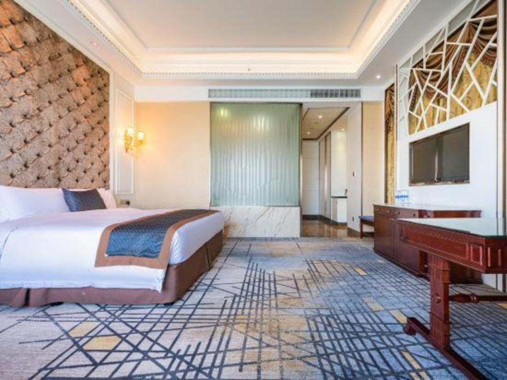 Eurasia Convention International Hotel Wuhan Zewnętrze zdjęcie